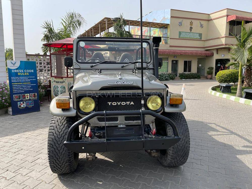 Toyota Fj Cruiser 1983 for Sale in Lahore Image-1