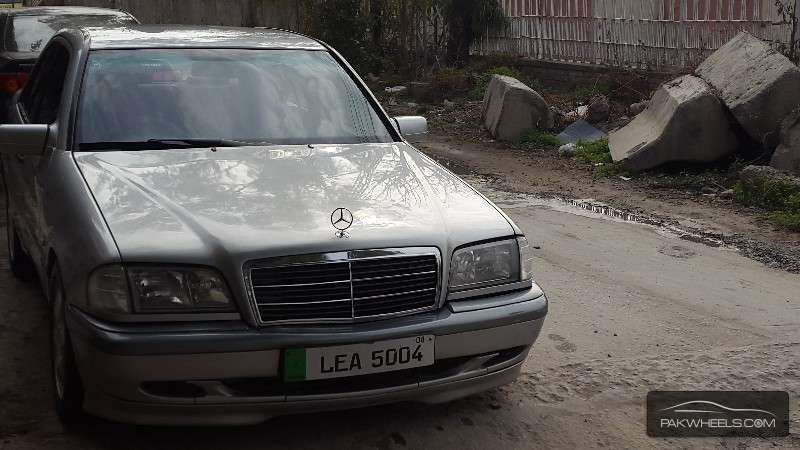 Mercedes Benz C Class 1999 for Sale in Rawalpindi Image-1