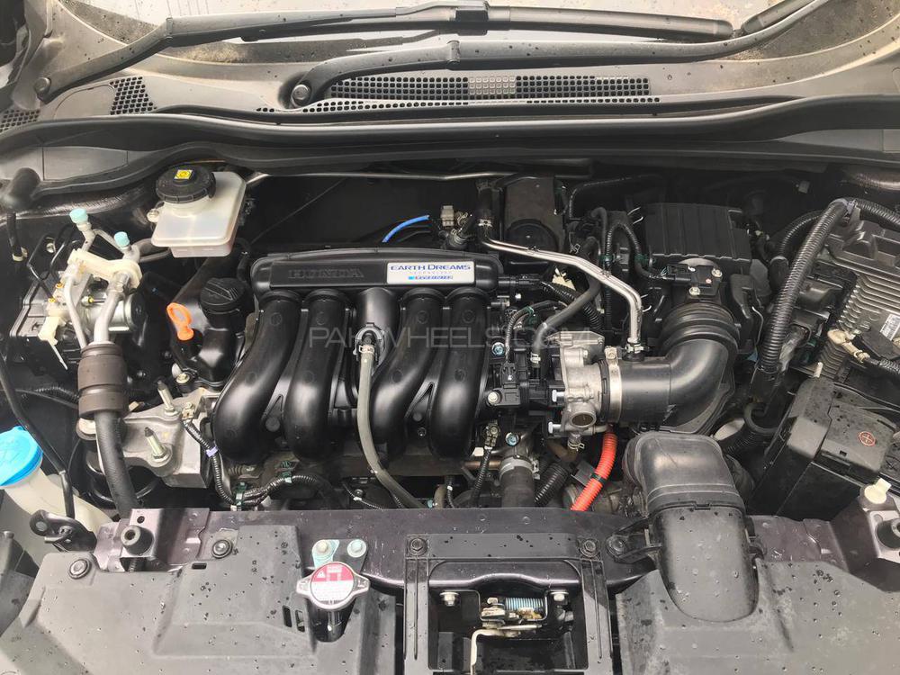 Honda Vezel 2017 for Sale in Gujranwala Honda Vezel 2017 for Sale in Gujranwala Image-4