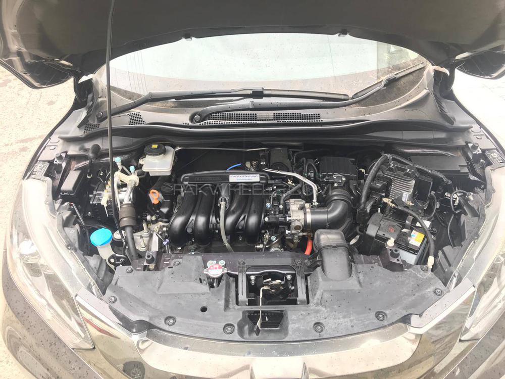 Honda Vezel 2017 for Sale in Gujranwala Honda Vezel 2017 for Sale in Gujranwala Image-6