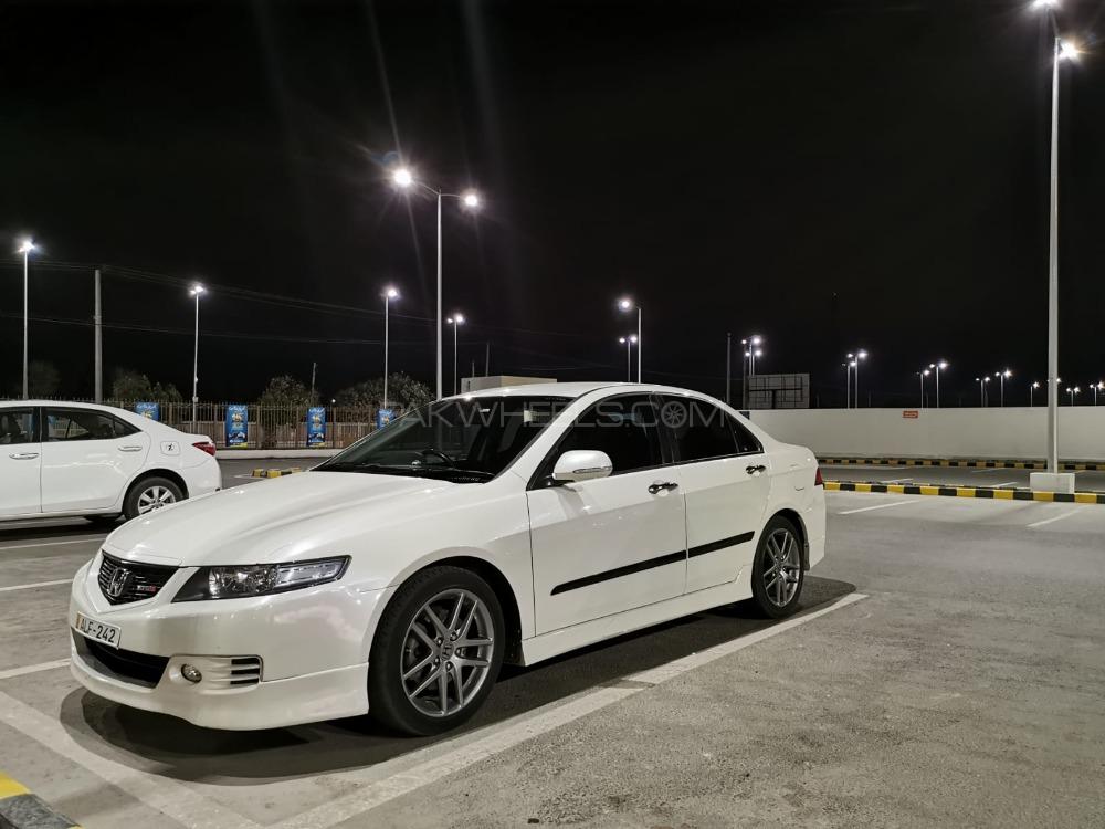 ہونڈا اکارڈ - 2003 Euro R Image-1