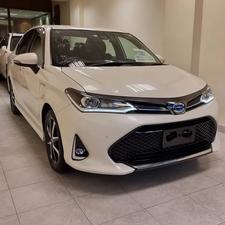 Used Toyota Corolla Axio Hybrid 1.5 2019