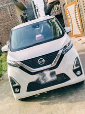 Nissan Dayz Highway Star 2019 for Sale in Lahore