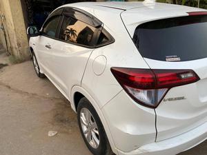 Honda Vezel G 2013 for Sale in Sialkot