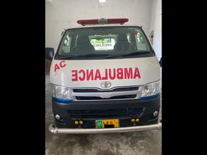 Toyota Hiace 2012 for Sale in Gujrat