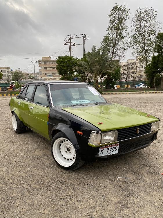 Toyota Corolla - 1982 Green chilli Toyota Corolla - 1982 Green chilli Image-6