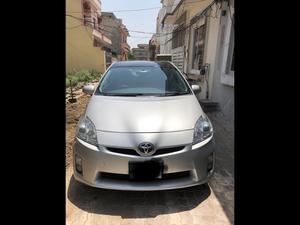 Toyota Prius S LED Edition 1.8 2011 for Sale in Sialkot