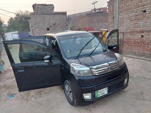 Honda Life Diva 2015 for Sale in Lahore