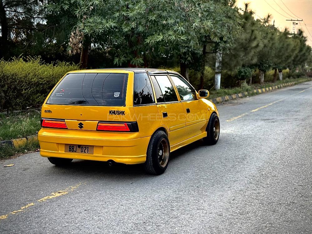 Suzuki Cultus - 2014 Bumblebee  Suzuki Cultus - 2014 Bumblebee  Image-3