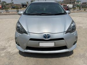Toyota Aqua S 2012 for Sale in Peshawar