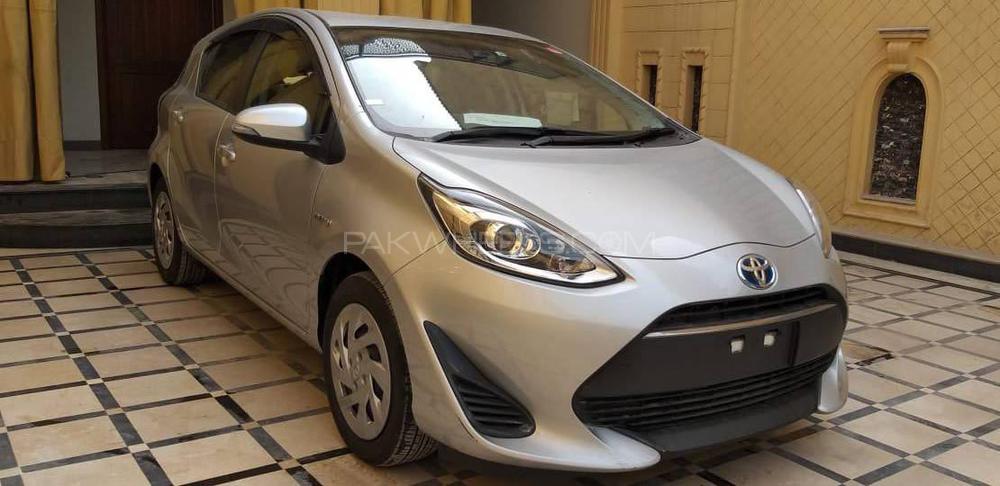 Toyota Aqua 2018 for Sale in Mardan Image-1