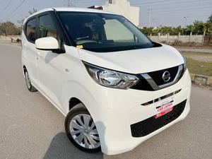 Nissan Dayz S 2019 for Sale in Lahore