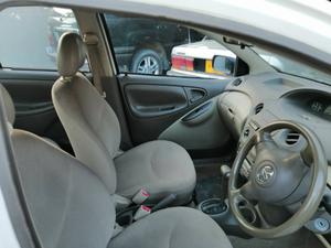 Toyota Platz F 1.0 2005 for Sale in Lahore