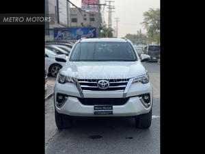 Toyota Fortuner 2.7 VVTi 2019 for Sale in Lahore