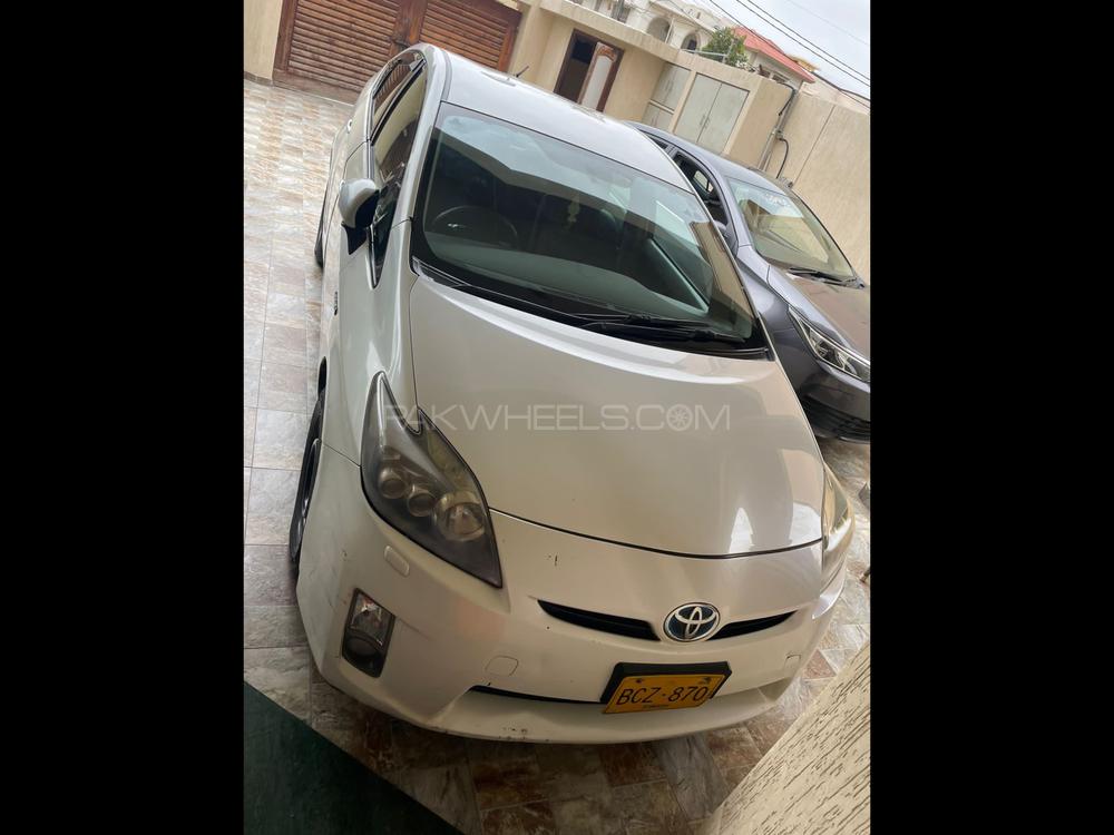 Toyota Prius 2012 for Sale in Karachi Image-1