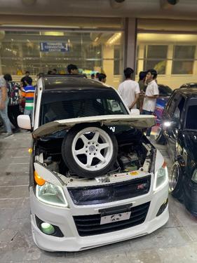 Suzuki Wagon R - 2015