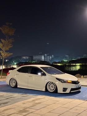 Toyota Corolla - 2015