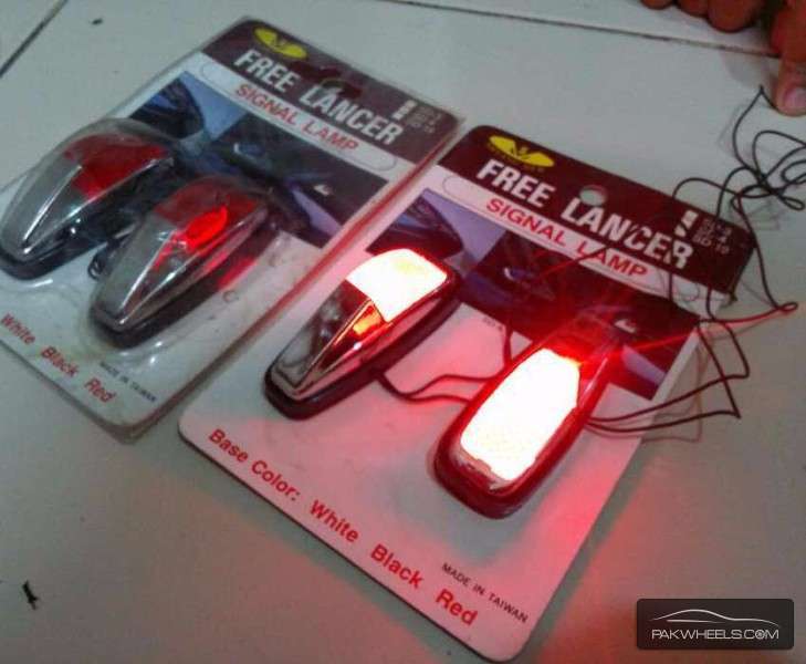 imported Signal lamp for cars  Image-1