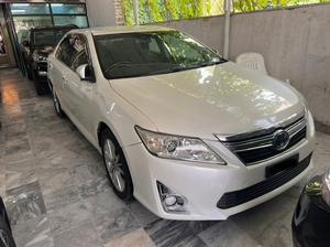 Toyota Camry Hybrid 2011 for Sale in Islamabad