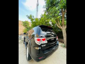 Toyota Fortuner 2.7 VVTi 2014 for Sale in D.G.Khan