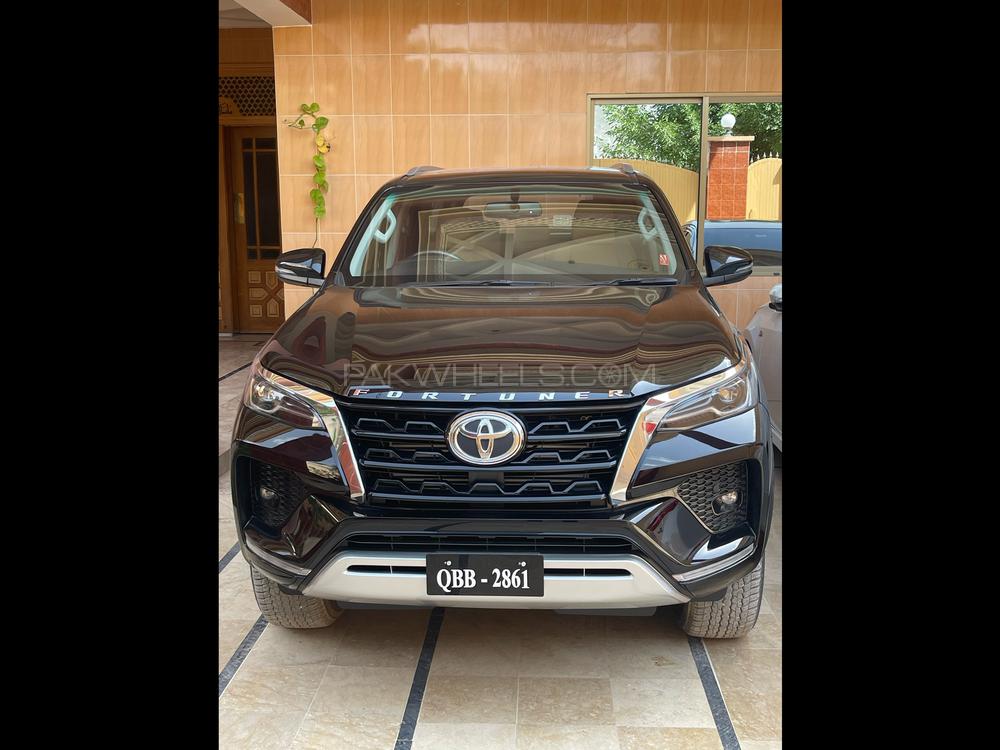 Toyota Fortuner 2022 for Sale in Quetta Image-1