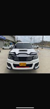 Toyota Hilux - 2013