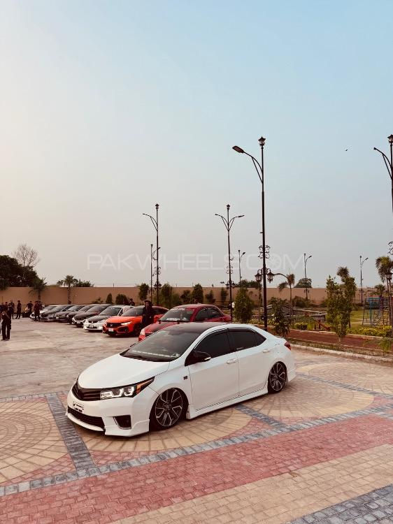 ٹویوٹا کرولا - 2016 Panda's e170 Image-1