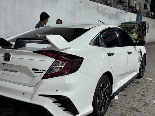 ہونڈا سوک - 2017