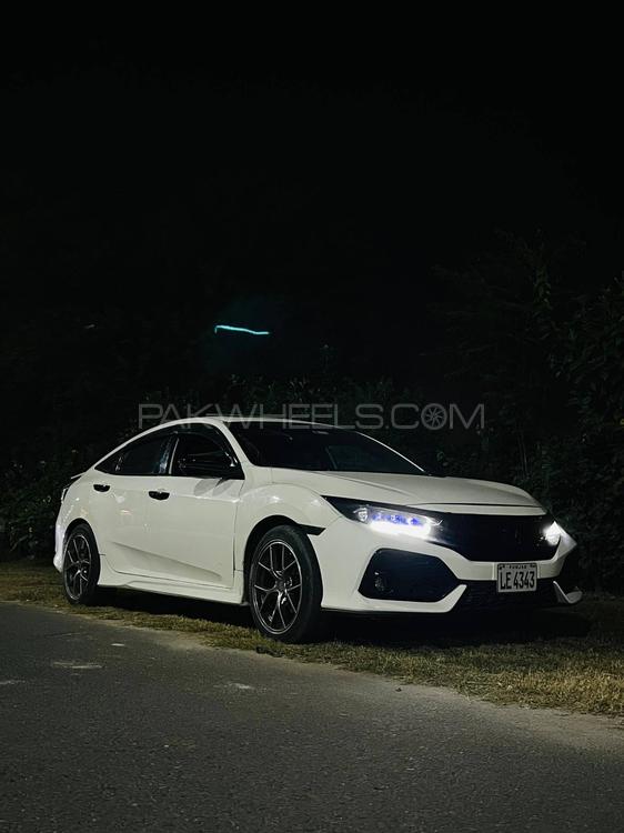 ہونڈا سوک - 2016 CIVIC Image-1