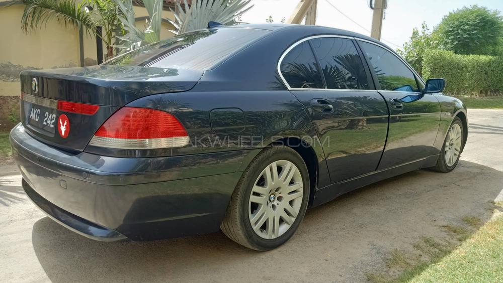 BMW 7 Series 2003 for Sale in Bahawalpur BMW 7 Series 2003 for Sale in Bahawalpur Image-2