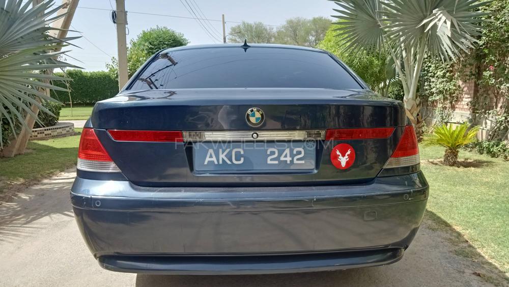 BMW 7 Series 2003 for Sale in Bahawalpur BMW 7 Series 2003 for Sale in Bahawalpur Image-3