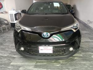 Toyota C-HR 2017 for Sale in Okara