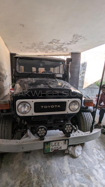 ٹویوٹا ایف جے کروزر - 1984 Big boi Image-1