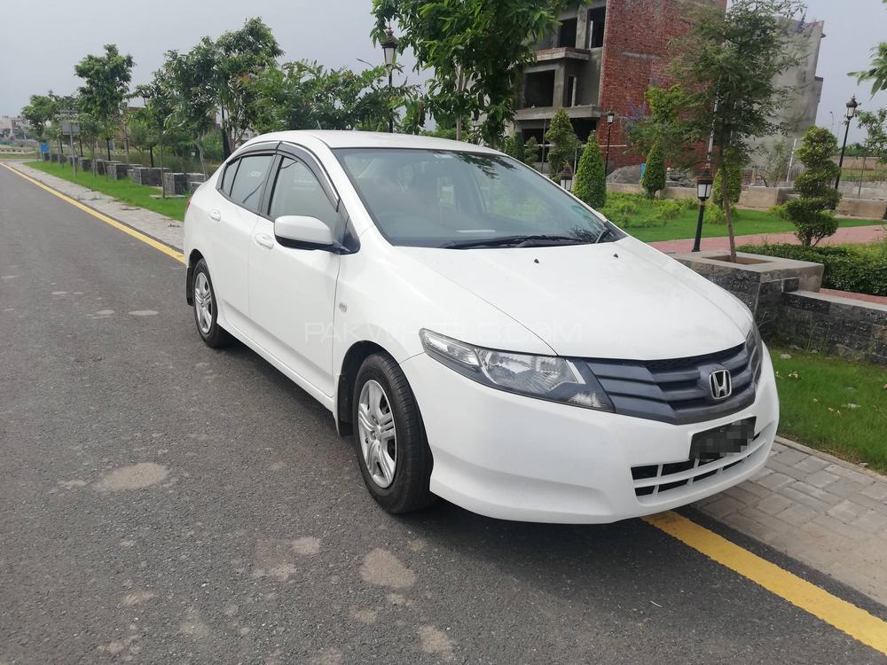 Honda City 1.3 i-VTEC 2010 for sale in Lahore | PakWheels