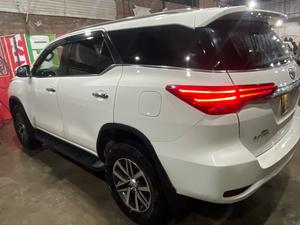 Toyota Fortuner 2.7 VVTi 2017 for Sale in Gujranwala