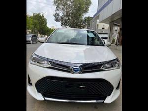 Toyota Corolla Axio Hybrid 1.5 2019 for Sale in Karachi