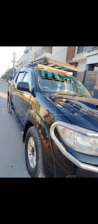 Toyota Hilux 2006 for Sale in Faisalabad Image-1