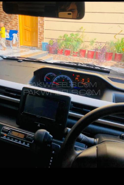 Suzuki Wagon R 2018 for Sale in Peshawar Image-1