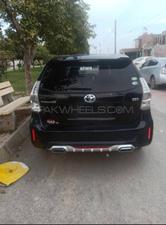 Toyota Prius Alpha S Touring 2013 for Sale in Lahore