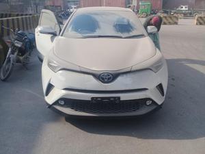 Toyota C-HR 2018 for Sale in Lahore