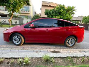 Toyota Prius 2020 for Sale in Islamabad