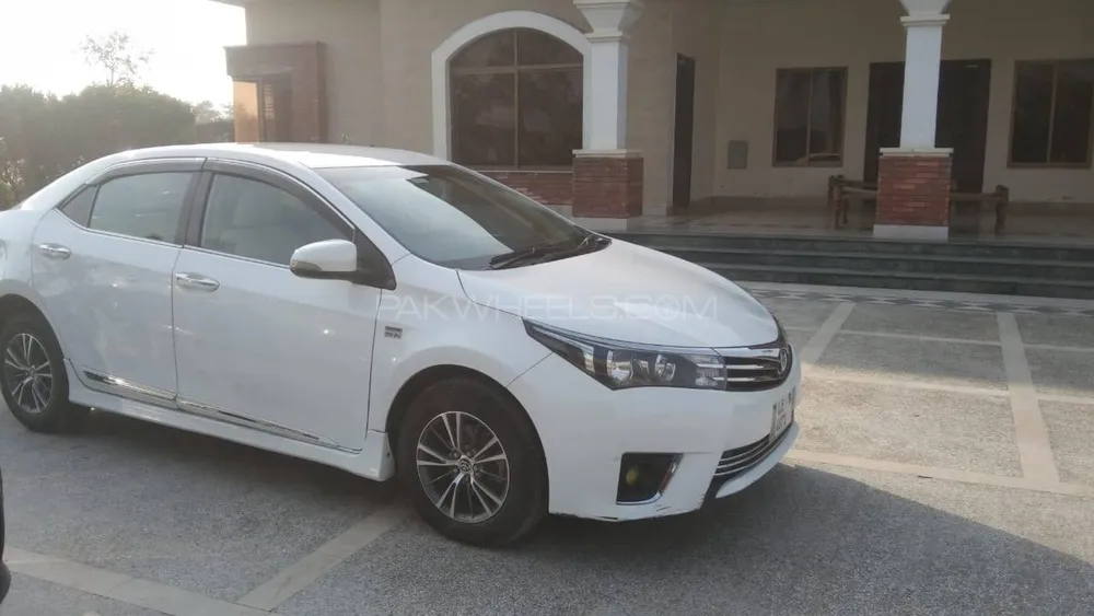 Toyota Corolla 2015 for Sale in Kharian Image-1