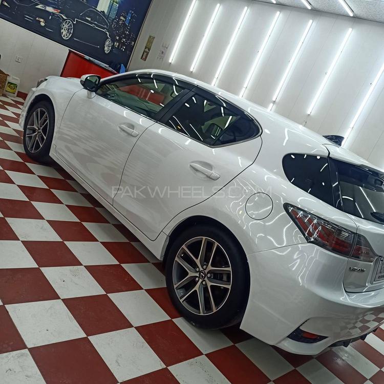 Lexus CT200h F Sport 2014 for sale in Lahore PakWheels
