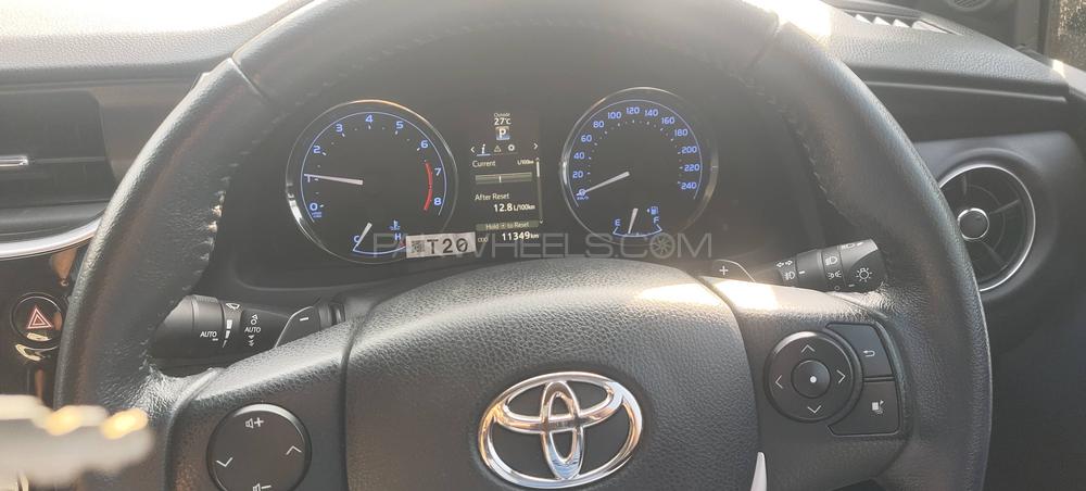 Toyota Corolla 2021 for Sale in Sargodha Image-1