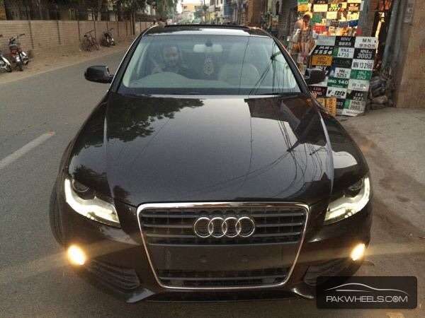 Audi A4 2010 for Sale in Islamabad Image-1