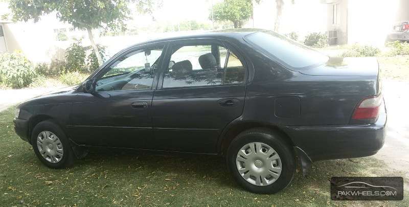 Toyota Corolla 1998 for Sale in Mirpur mathelo Image-1
