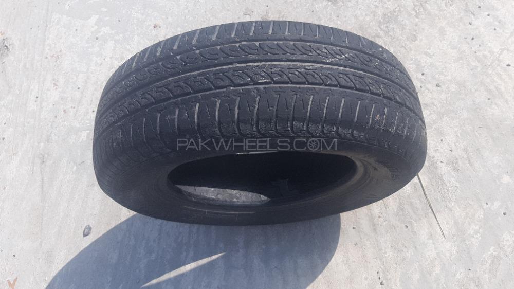 Tire 175/70R13 Image-1