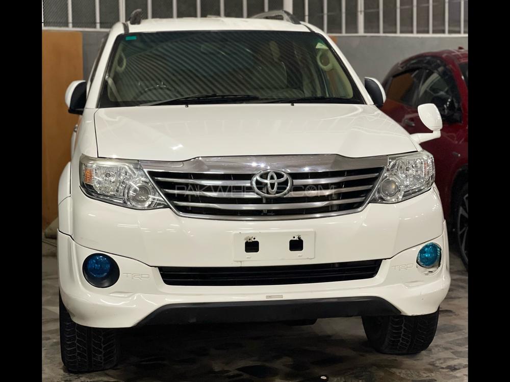 Toyota Fortuner 2015 for Sale in Peshawar Image-1