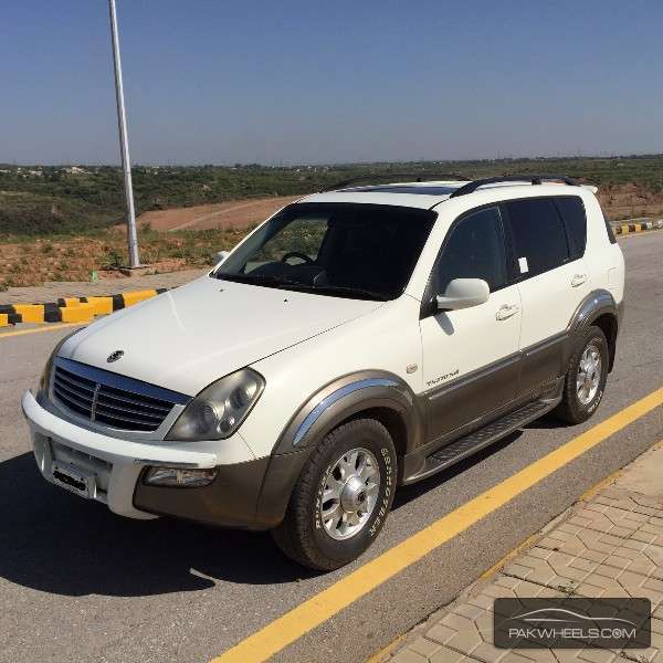 Ssangyong rexton 2005