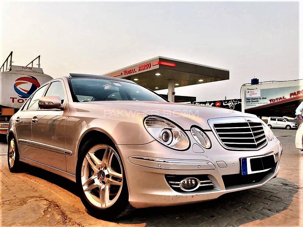 Mercedes Benz E Class 2007 for Sale in Lahore Image-1